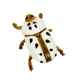 Брошь Скарабей